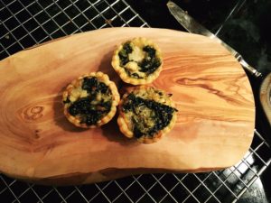 spinach and artichoke dip cups