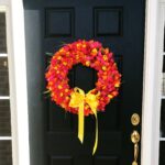 Welcome spring with this DIY tulip wreath!